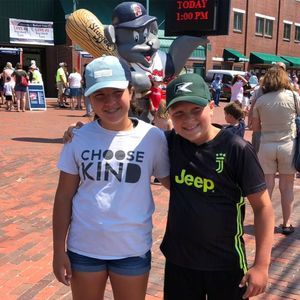 Meet your Posher, Missy